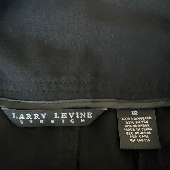 Larry Levine Black Buttoned Pencil Skirt - Picture 3 of 9